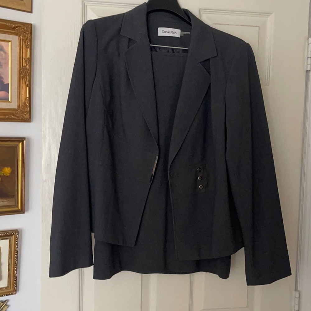 pencil skirt suit calvin klein two items for $40!